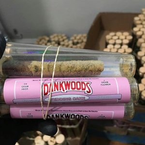 Köp Dankwoods förvalsat